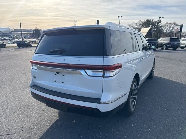 2023 Lincoln Navigator L Reserve