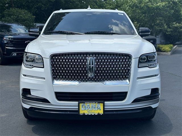 2023 Lincoln Navigator L Reserve