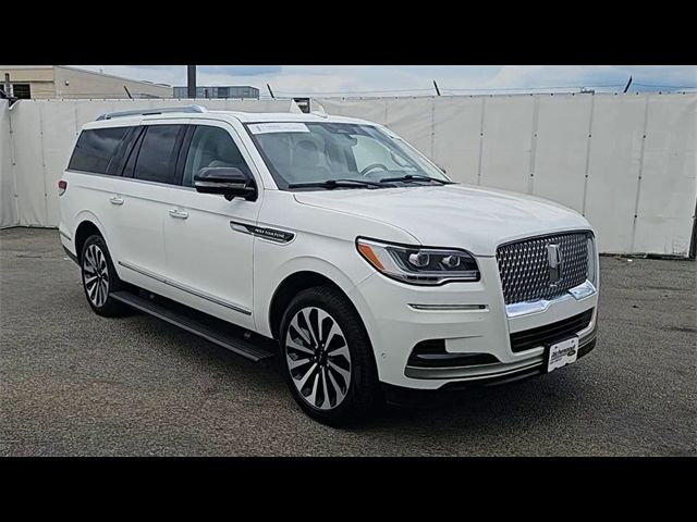 2023 Lincoln Navigator L Reserve