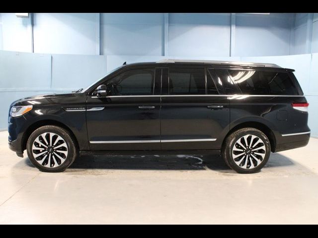 2023 Lincoln Navigator L Reserve