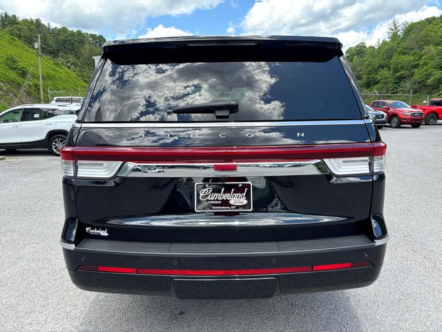 2023 Lincoln Navigator L Reserve