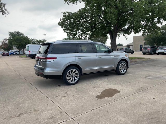 2023 Lincoln Navigator Reserve