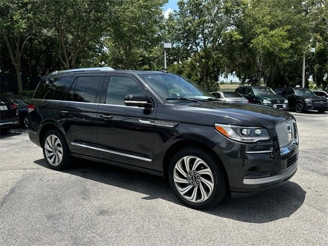 2023 Lincoln Navigator Reserve