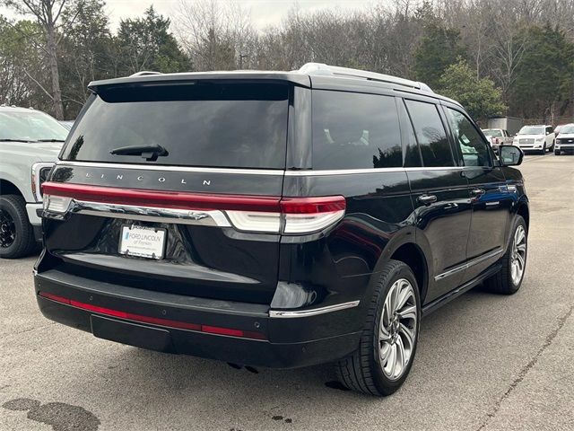 2023 Lincoln Navigator Reserve