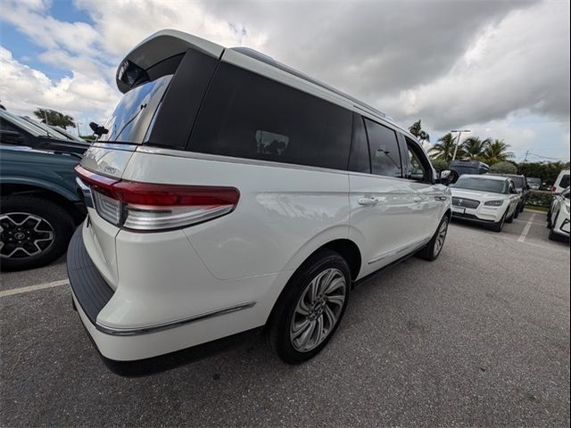 2023 Lincoln Navigator Reserve