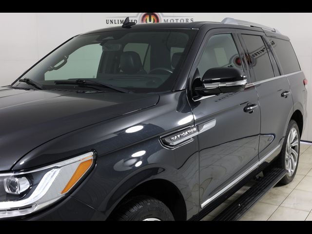 2023 Lincoln Navigator Reserve