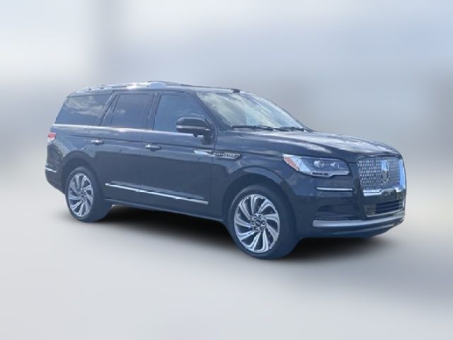 2023 Lincoln Navigator Reserve