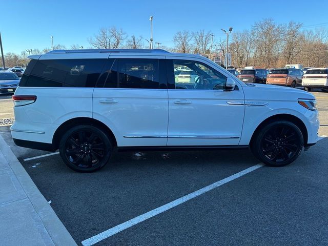 2023 Lincoln Navigator Reserve