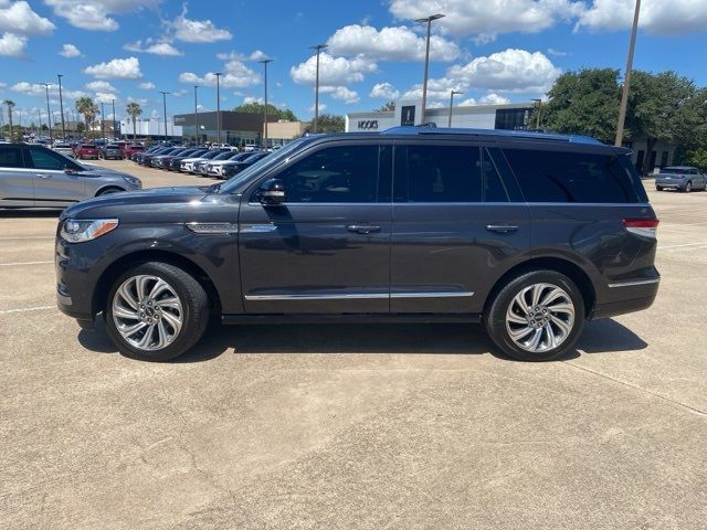 2023 Lincoln Navigator Reserve