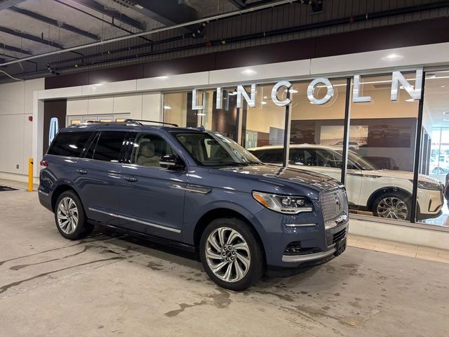 2023 Lincoln Navigator Reserve