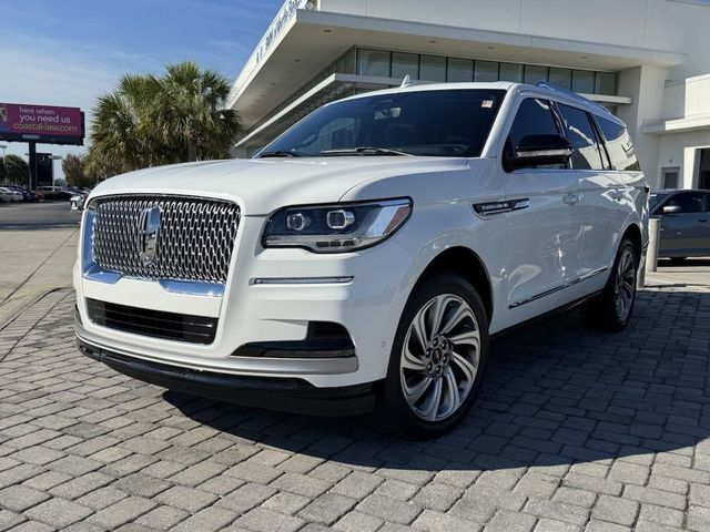 2023 Lincoln Navigator Reserve