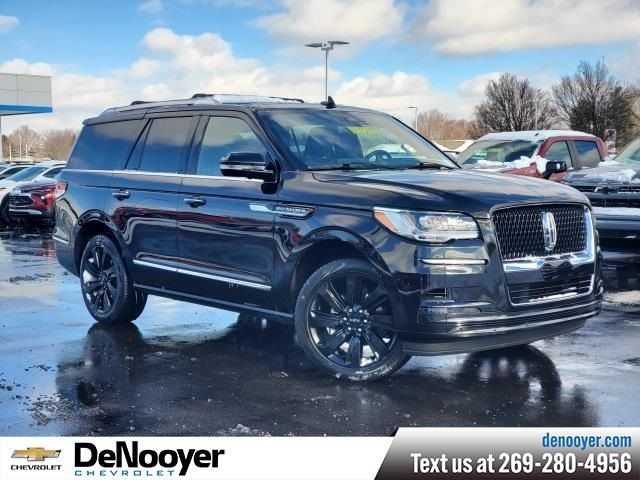 2023 Lincoln Navigator Reserve