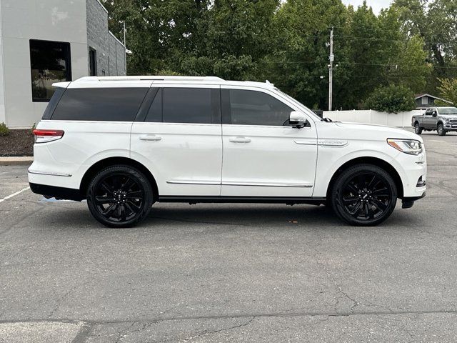 2023 Lincoln Navigator Reserve