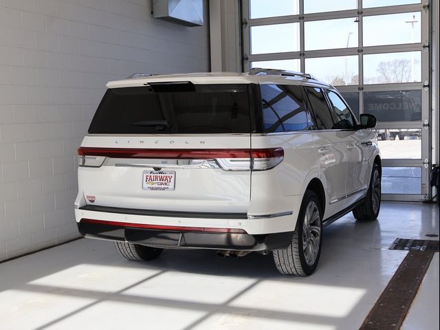 2023 Lincoln Navigator Reserve