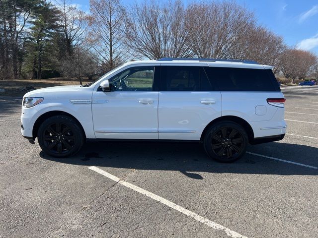 2023 Lincoln Navigator Reserve