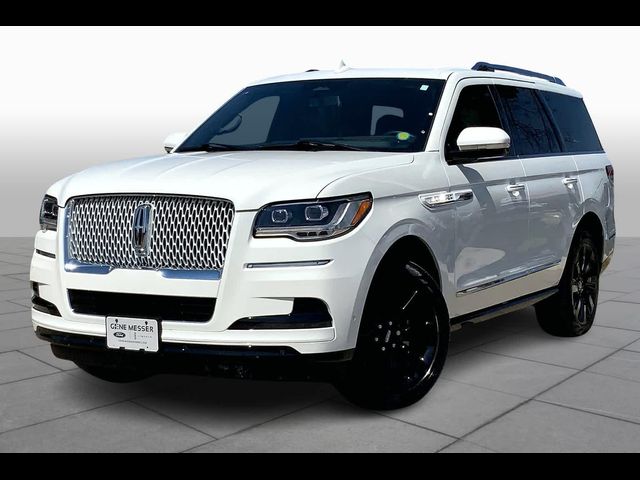 2023 Lincoln Navigator Reserve