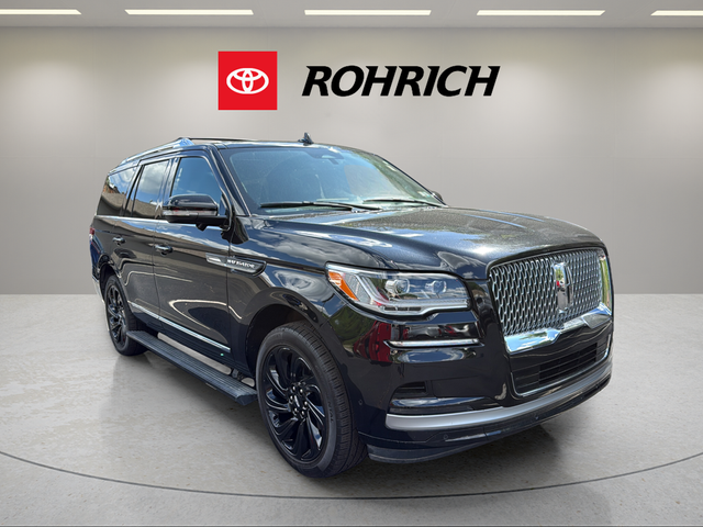 2023 Lincoln Navigator Reserve