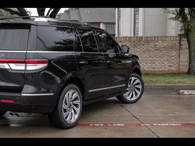 2023 Lincoln Navigator Reserve