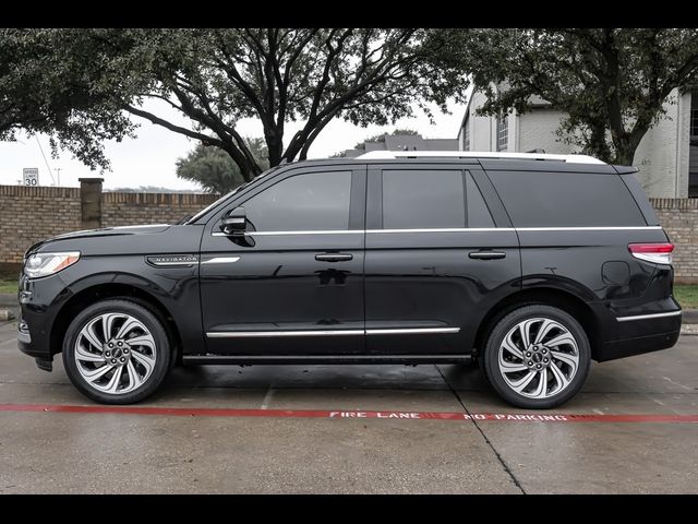 2023 Lincoln Navigator Reserve