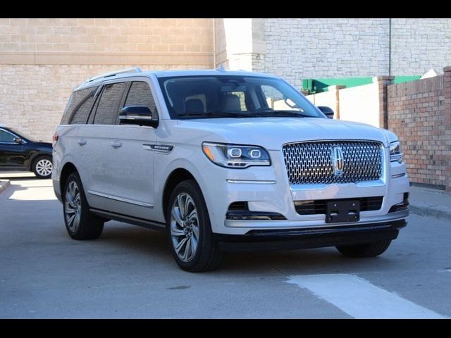 2023 Lincoln Navigator Reserve