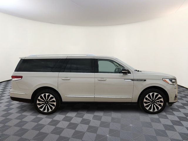 2023 Lincoln Navigator L Reserve