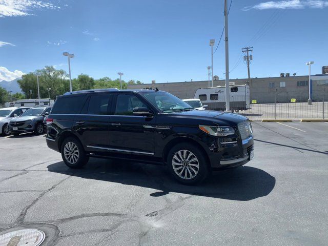 2023 Lincoln Navigator Standard