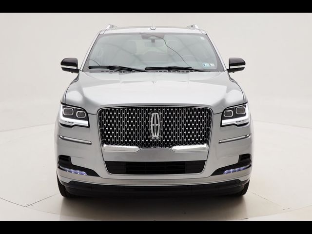 2023 Lincoln Navigator Standard