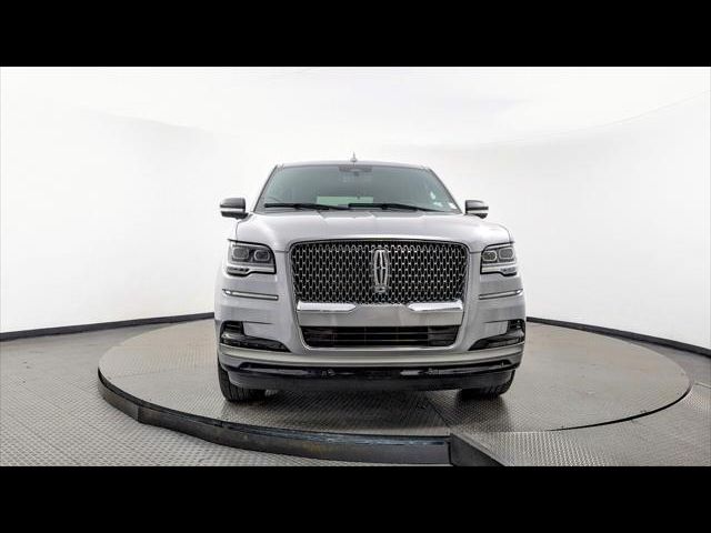 2023 Lincoln Navigator Standard