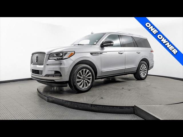 2023 Lincoln Navigator Standard