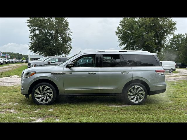 2023 Lincoln Navigator Standard