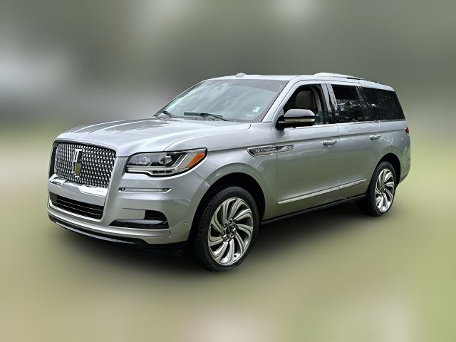 2023 Lincoln Navigator Standard