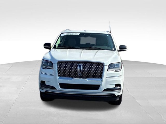 2023 Lincoln Navigator Standard