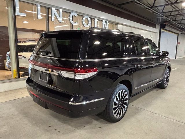 2023 Lincoln Navigator L Black Label