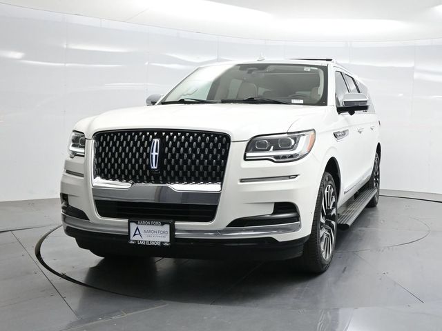2023 Lincoln Navigator L Black Label