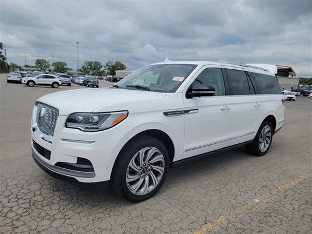 2023 Lincoln Navigator L Reserve