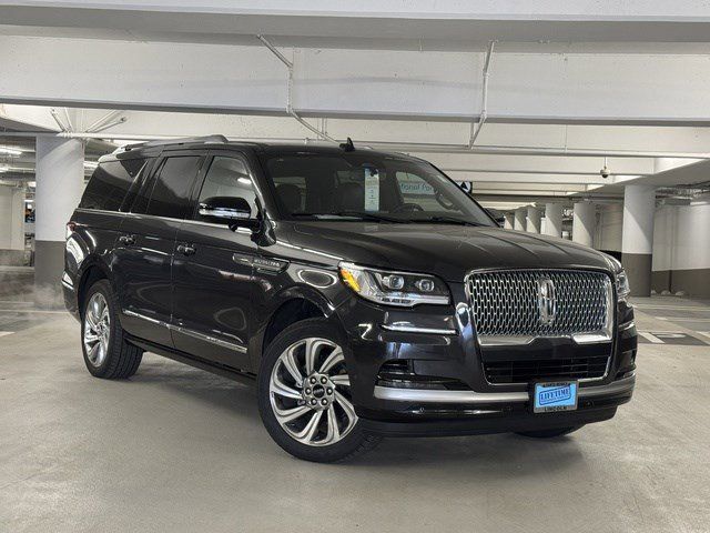 2023 Lincoln Navigator L Reserve