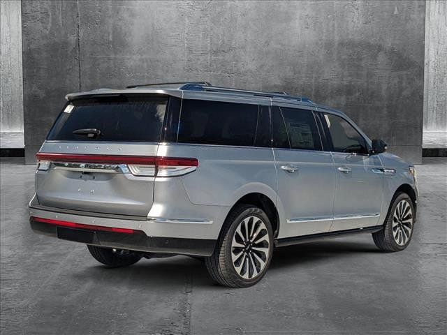 2023 Lincoln Navigator L Reserve