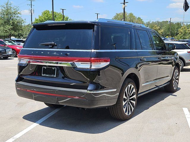 2023 Lincoln Navigator L Reserve