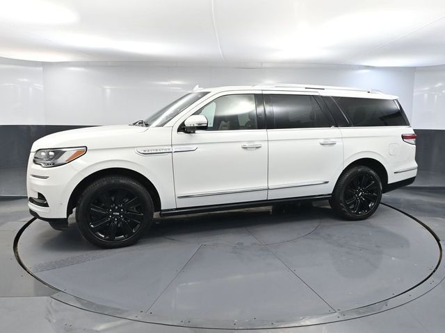 2023 Lincoln Navigator L Reserve