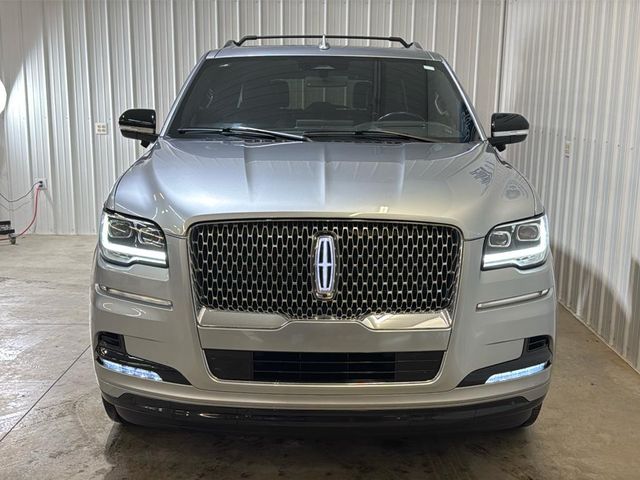 2023 Lincoln Navigator L Reserve