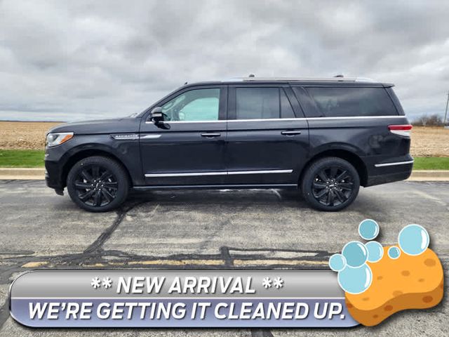 2023 Lincoln Navigator L Reserve