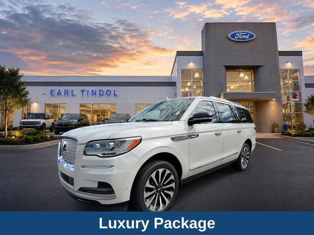 2023 Lincoln Navigator L Reserve