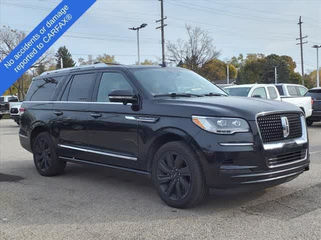 2023 Lincoln Navigator L Reserve