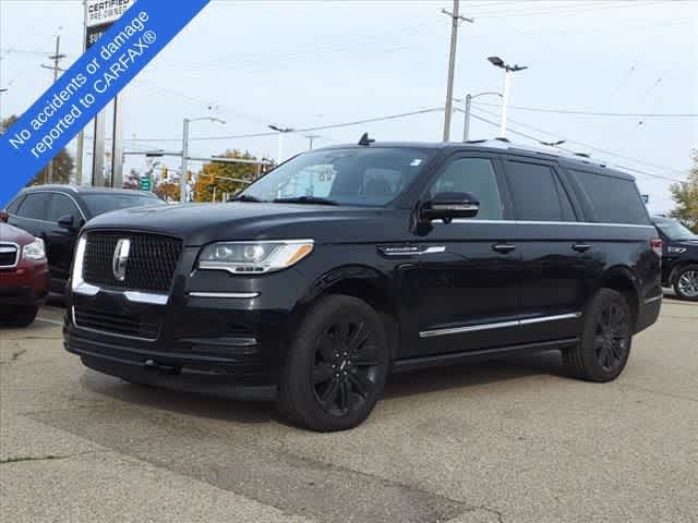 2023 Lincoln Navigator L Reserve