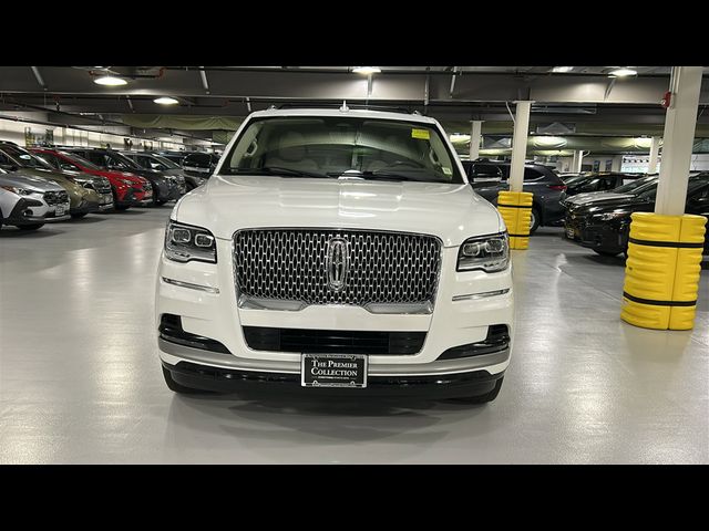 2023 Lincoln Navigator L Reserve