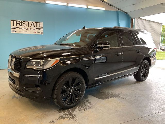 2023 Lincoln Navigator L Reserve