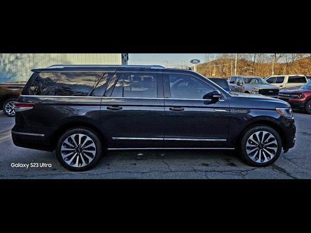 2023 Lincoln Navigator L Reserve