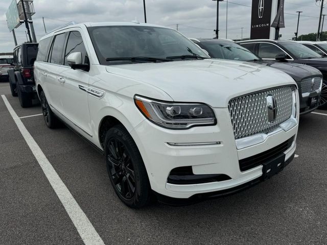 2023 Lincoln Navigator L Reserve