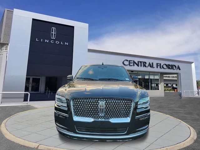 2023 Lincoln Navigator L Reserve