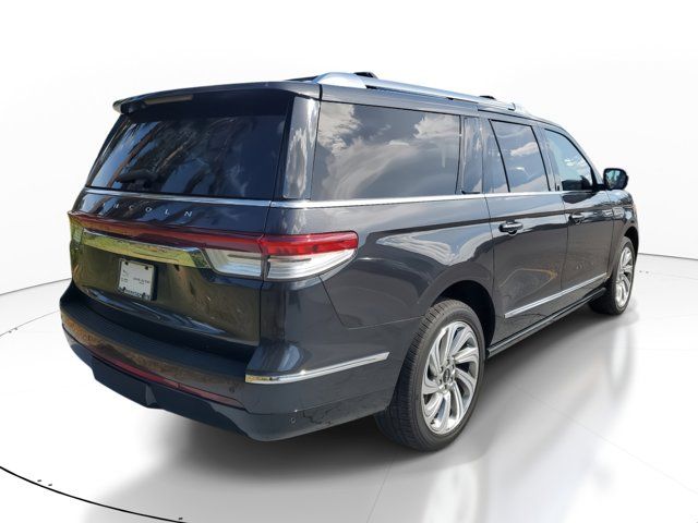 2023 Lincoln Navigator L Reserve